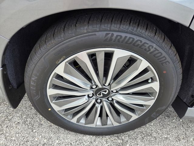 2027 INFINITI QX80 Luxe 4WD