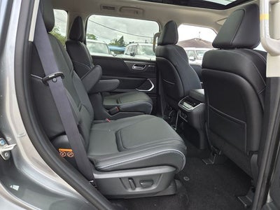 2027 INFINITI QX80 Luxe 4WD