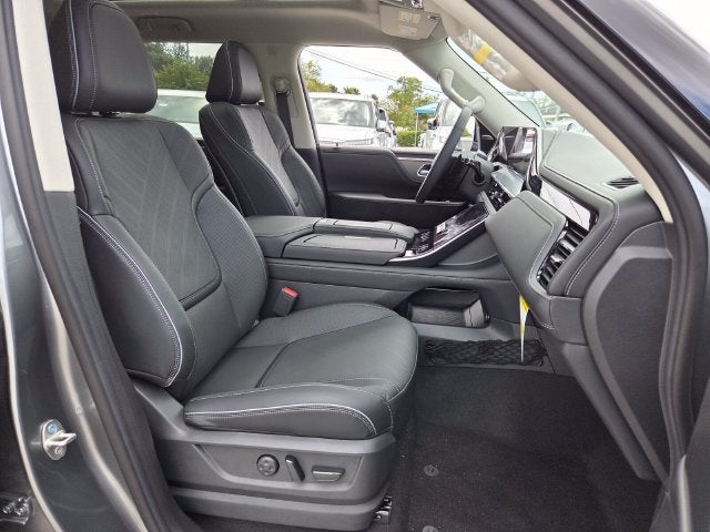 2027 INFINITI QX80 Luxe 4WD