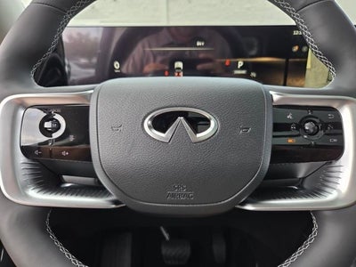 2027 INFINITI QX80 Luxe 4WD