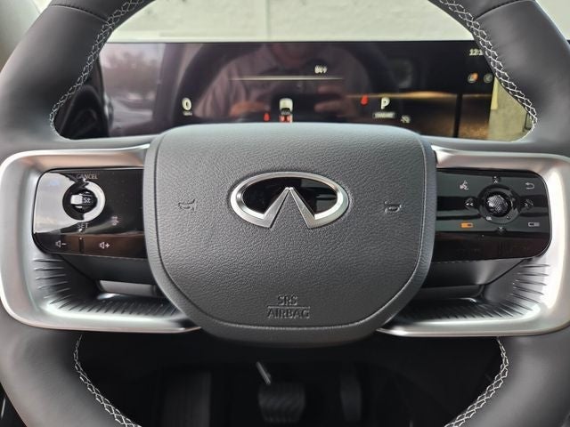 2027 INFINITI QX80 Luxe 4WD