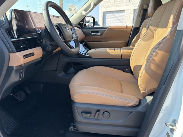 2026 INFINITI QX80 Luxe 4WD