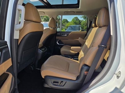 2026 INFINITI QX80 Luxe 4WD