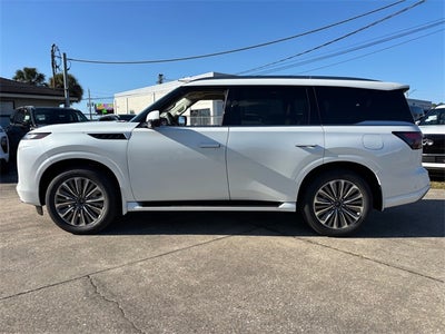 2026 INFINITI QX80 Luxe 4WD