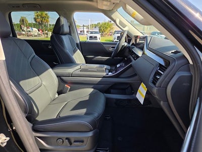 2027 INFINITI QX80 Luxe 4WD