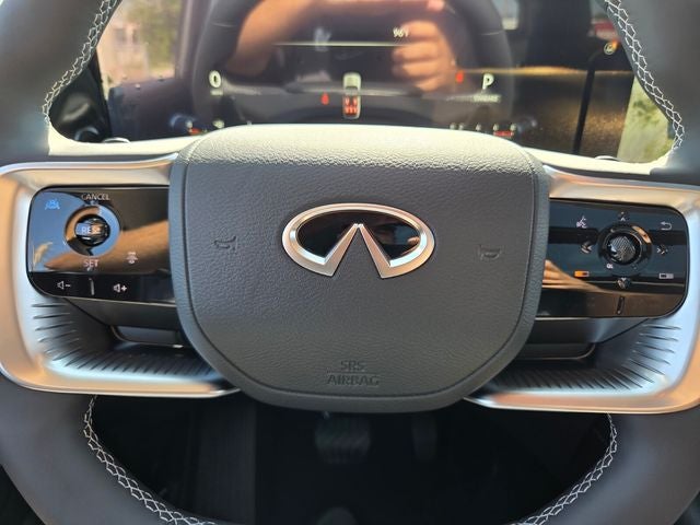 2027 INFINITI QX80 Luxe 4WD