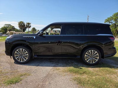 2027 INFINITI QX80 Luxe 4WD