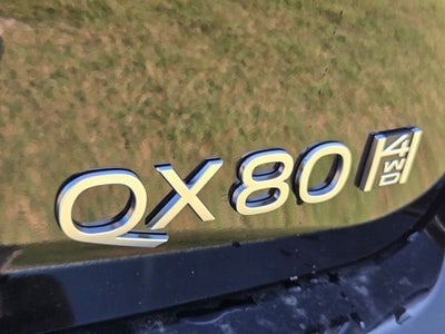 2027 INFINITI QX80 Luxe 4WD