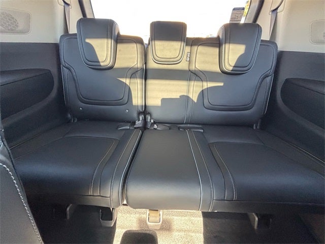 2026 INFINITI QX80 Luxe 4WD