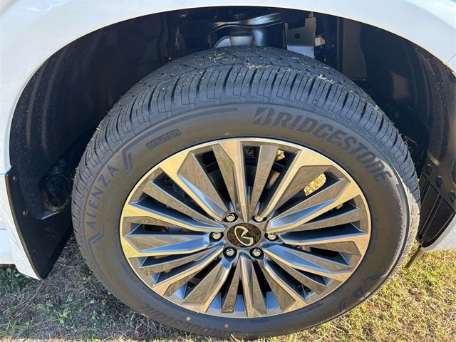 2026 INFINITI QX80 Luxe 4WD