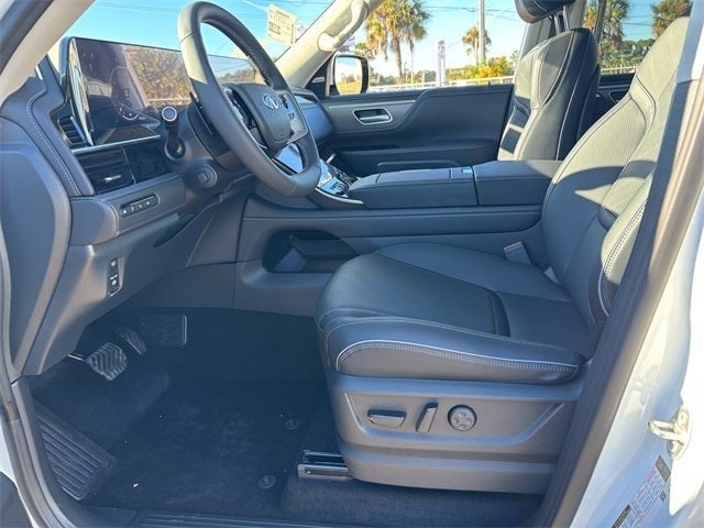 2026 INFINITI QX80 Luxe 4WD