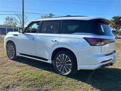 2026 INFINITI QX80 Luxe 4WD