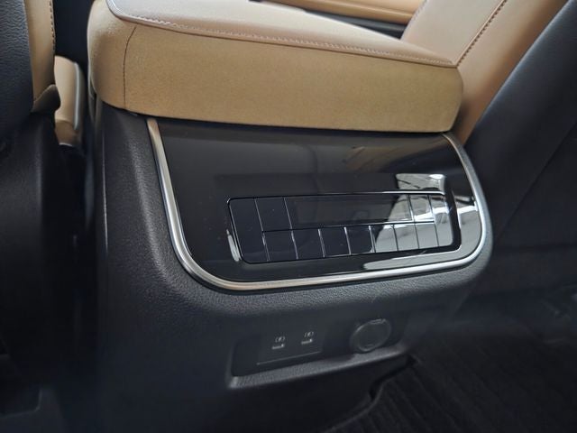 2027 INFINITI QX80 Luxe 2WD