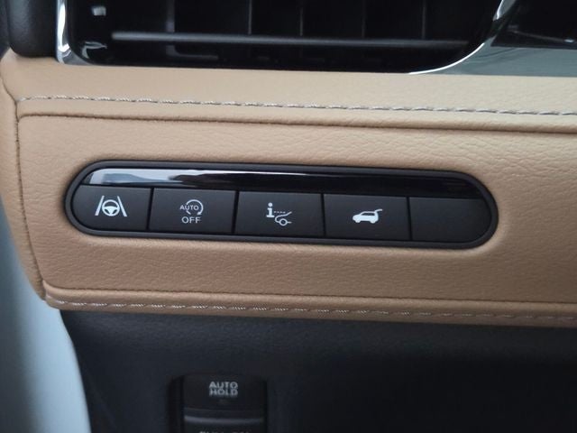 2027 INFINITI QX80 Luxe 2WD