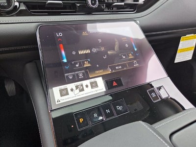 2027 INFINITI QX80 Luxe 2WD