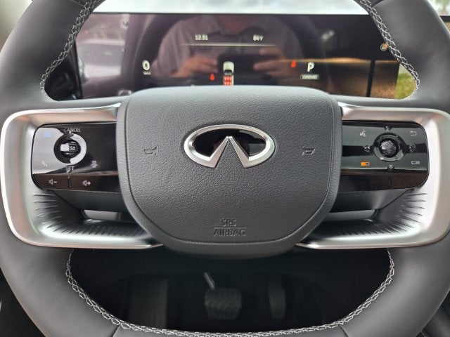 2027 INFINITI QX80 Luxe 2WD