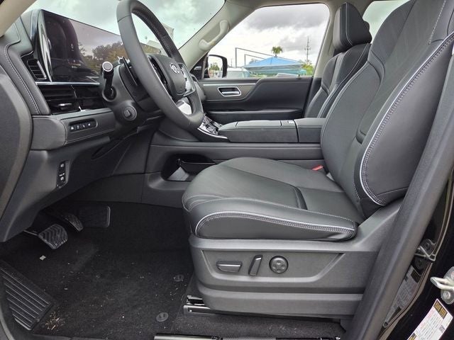 2027 INFINITI QX80 Luxe 2WD