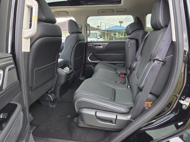 2027 INFINITI QX80 Luxe 2WD