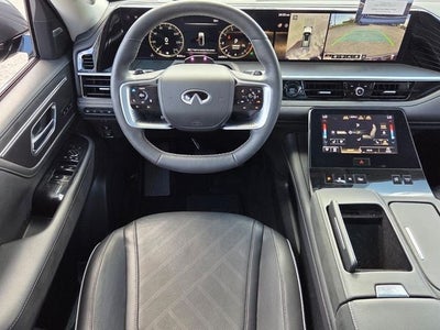 2025 INFINITI QX80 LUXE