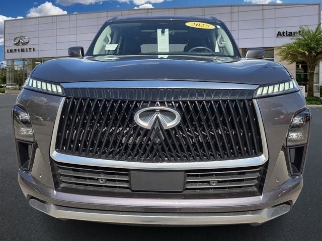 2025 INFINITI QX80 LUXE