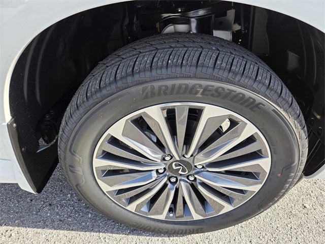 2026 INFINITI QX80 Luxe 2WD