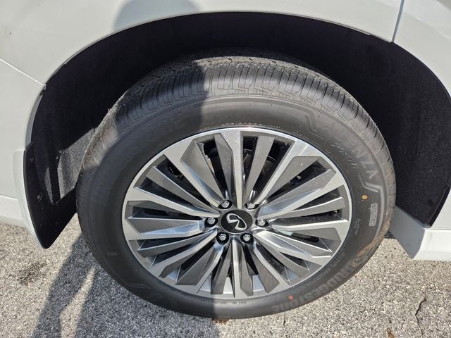 2027 INFINITI QX80 Luxe 2WD