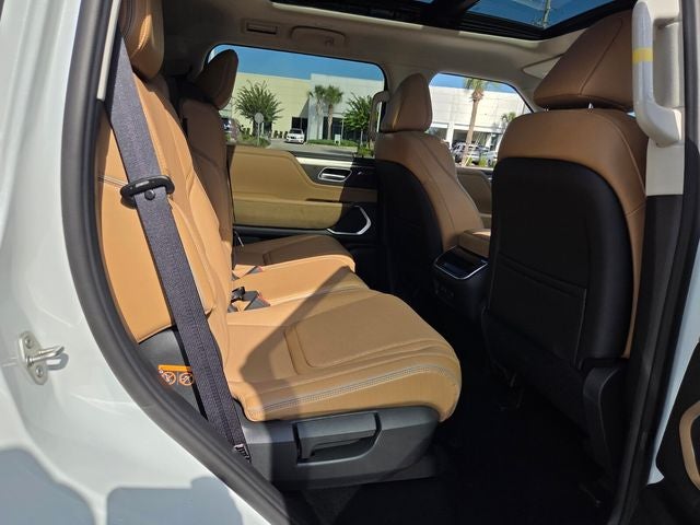 2027 INFINITI QX80 Luxe 2WD