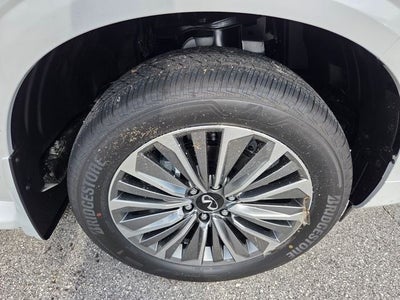 2027 INFINITI QX80 Luxe 2WD