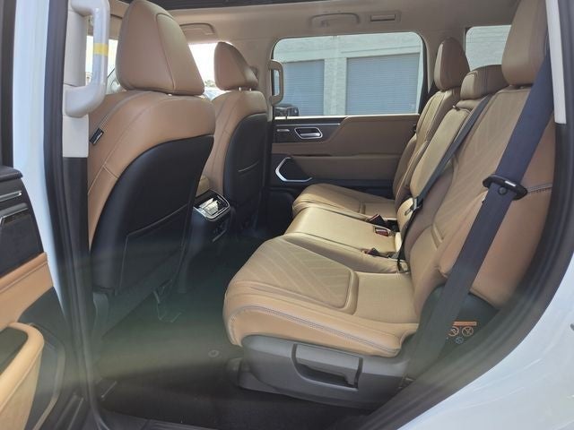 2027 INFINITI QX80 Luxe 2WD