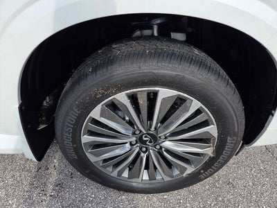 2027 INFINITI QX80 Luxe 2WD
