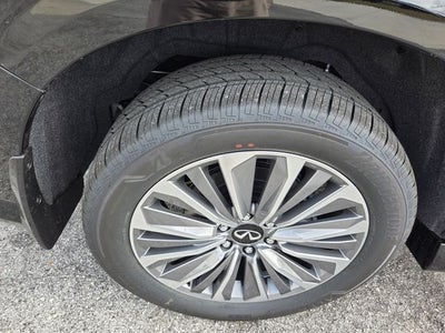 2026 INFINITI QX80 Luxe 2WD