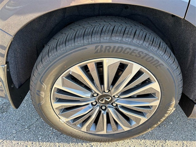 2026 INFINITI QX80 Luxe 4WD