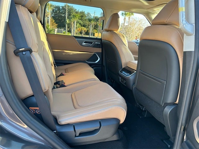 2026 INFINITI QX80 Luxe 4WD