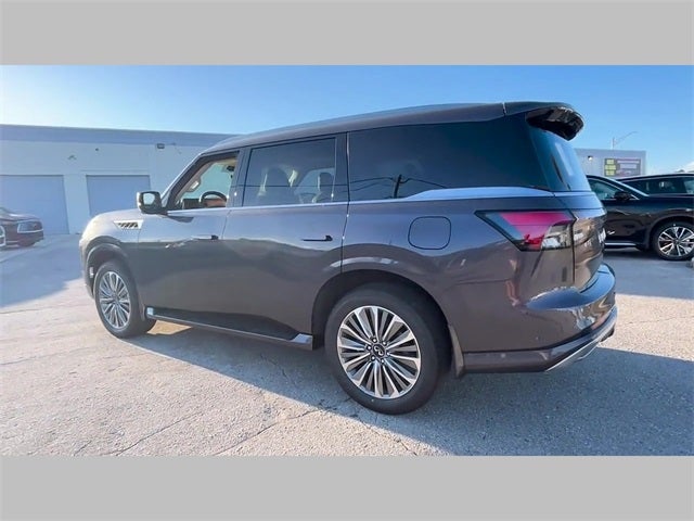 2026 INFINITI QX80 Luxe 4WD
