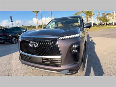 2026 INFINITI QX80 Luxe 4WD