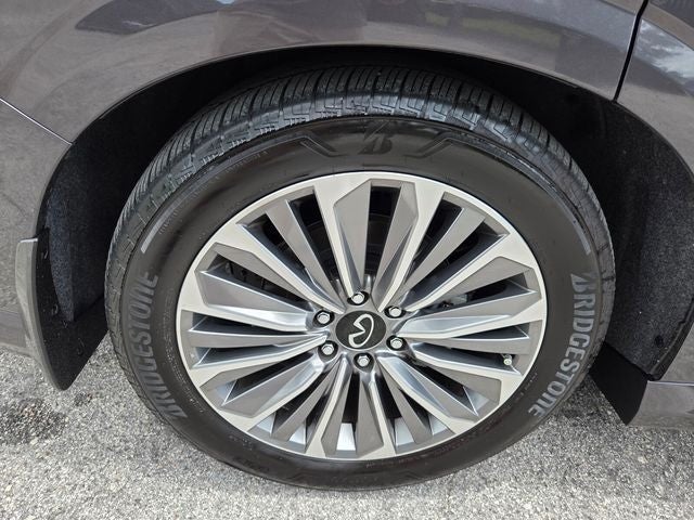2026 INFINITI QX80 Luxe 4WD