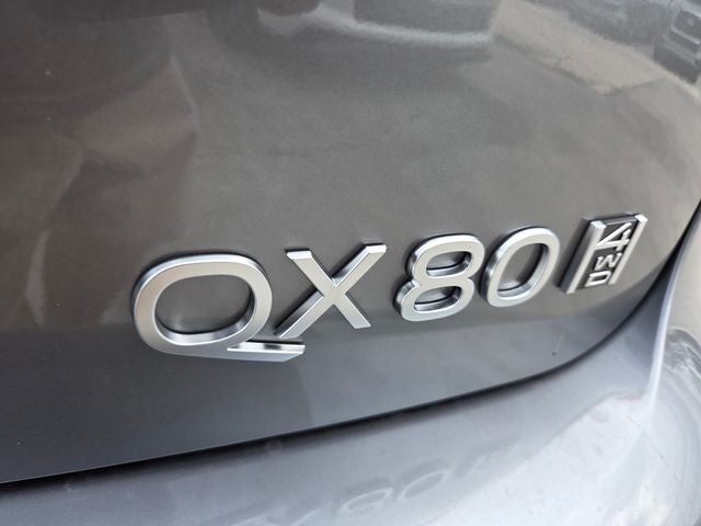 2027 INFINITI QX80 Luxe 4WD