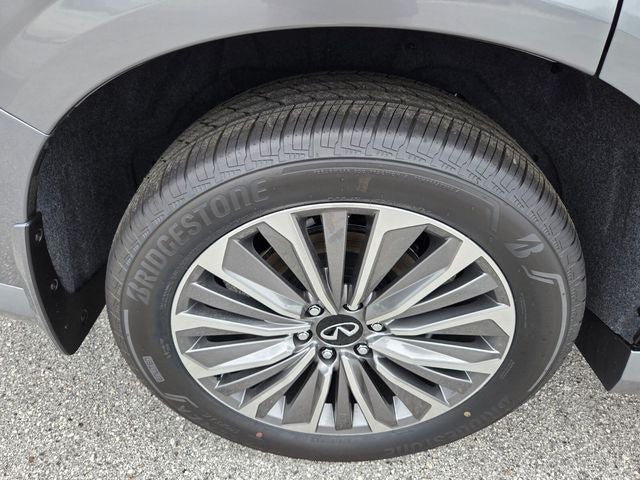 2027 INFINITI QX80 Luxe 4WD