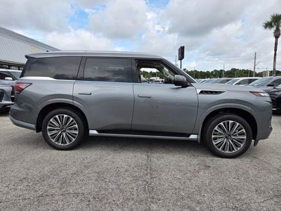 2027 INFINITI QX80 Luxe 4WD