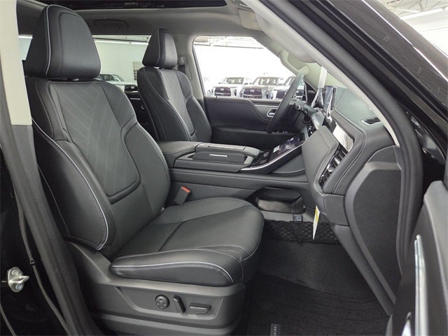 2026 INFINITI QX80 Luxe 4WD