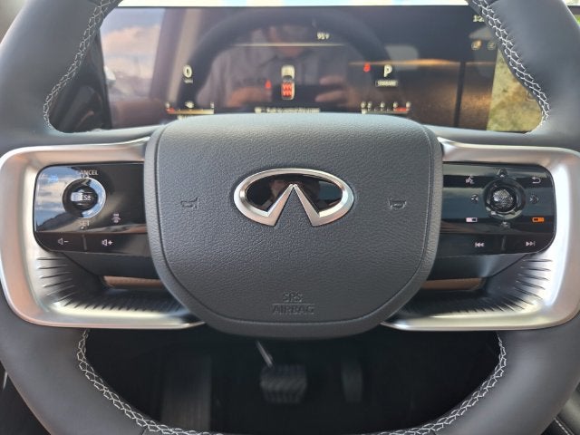 2027 INFINITI QX80 Luxe 4WD