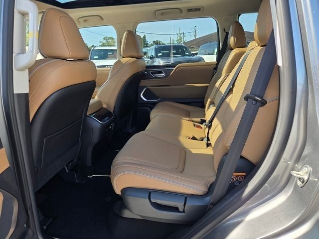 2027 INFINITI QX80 Luxe 4WD