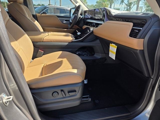 2027 INFINITI QX80 Luxe 4WD