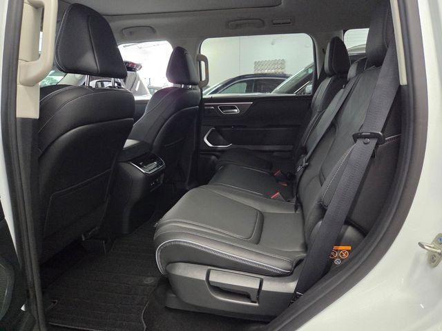 2027 INFINITI QX80 Luxe 4WD