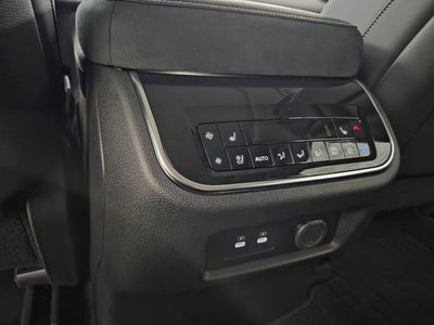 2027 INFINITI QX80 Luxe 4WD