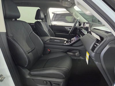 2027 INFINITI QX80 Luxe 4WD