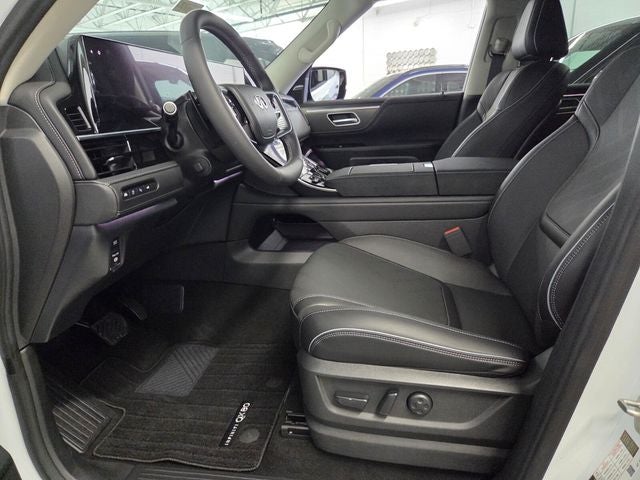 2027 INFINITI QX80 Luxe 4WD