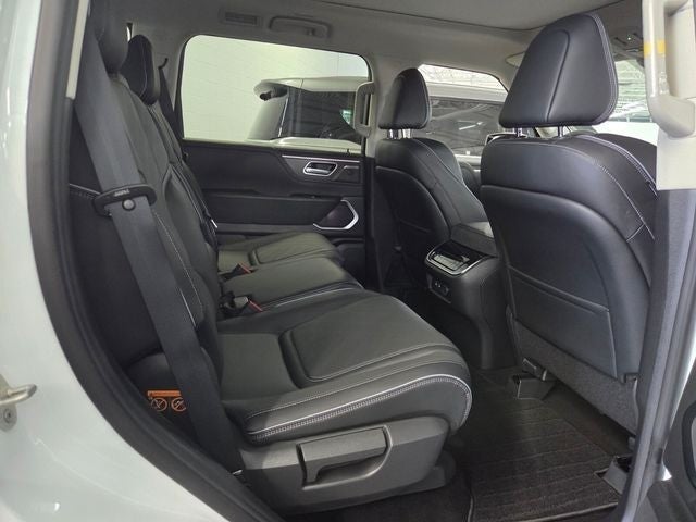 2027 INFINITI QX80 Luxe 4WD