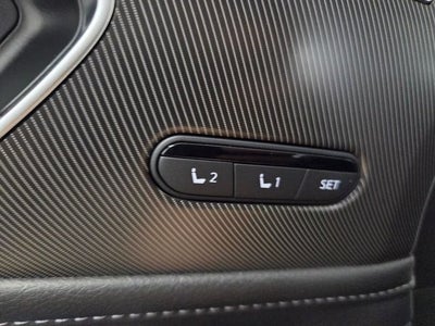 2027 INFINITI QX80 Luxe 4WD