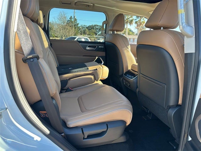 2026 INFINITI QX80 Luxe 4WD